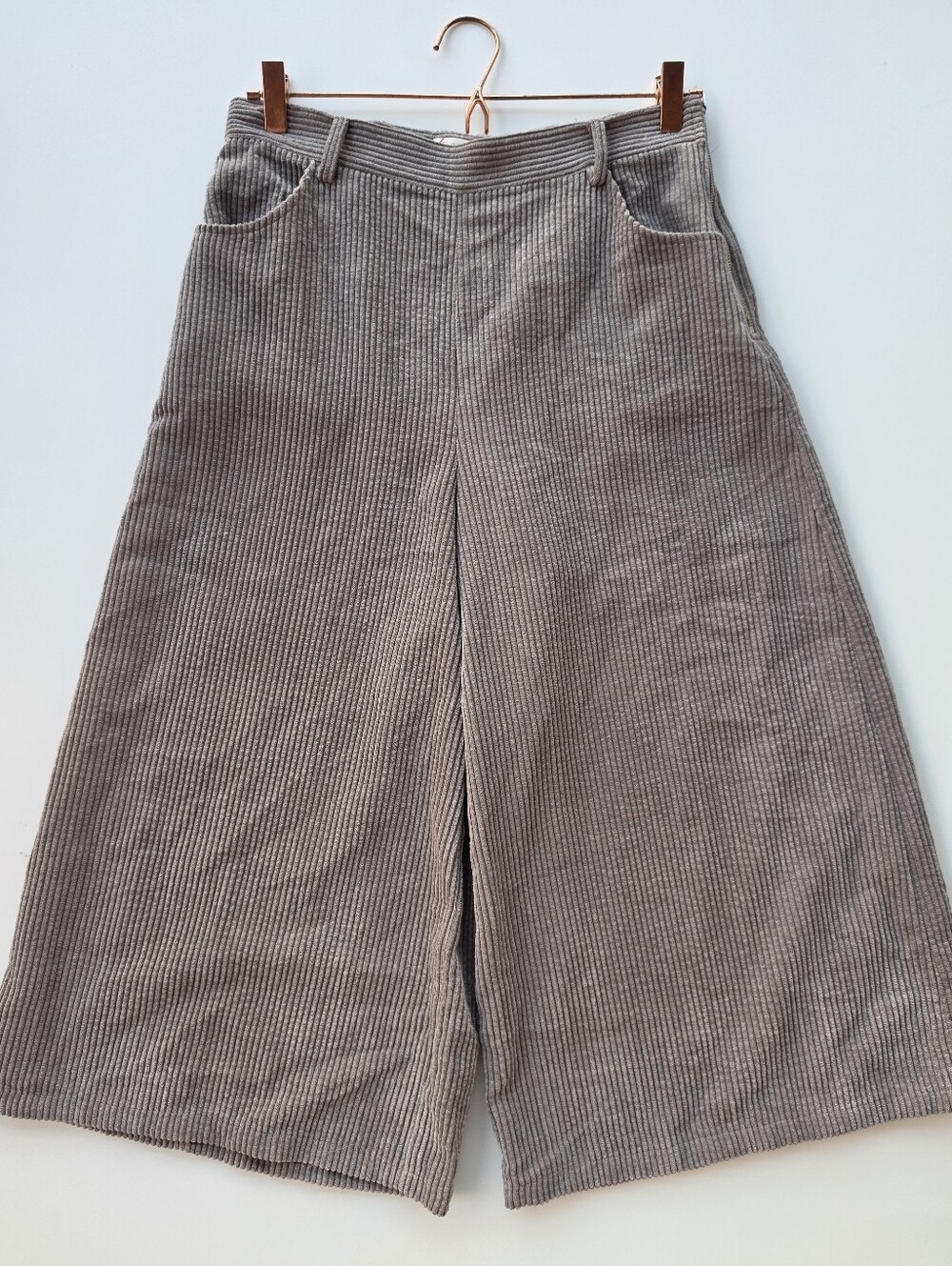 Mustard Seed Grey Cropped Wide Leg Corduroy Pants